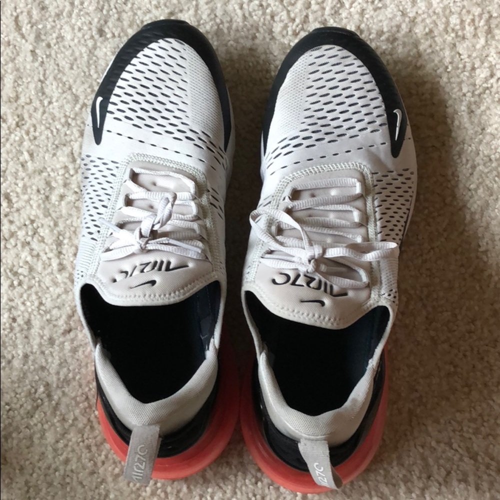 Nike Air Max 270s light bone size 13
